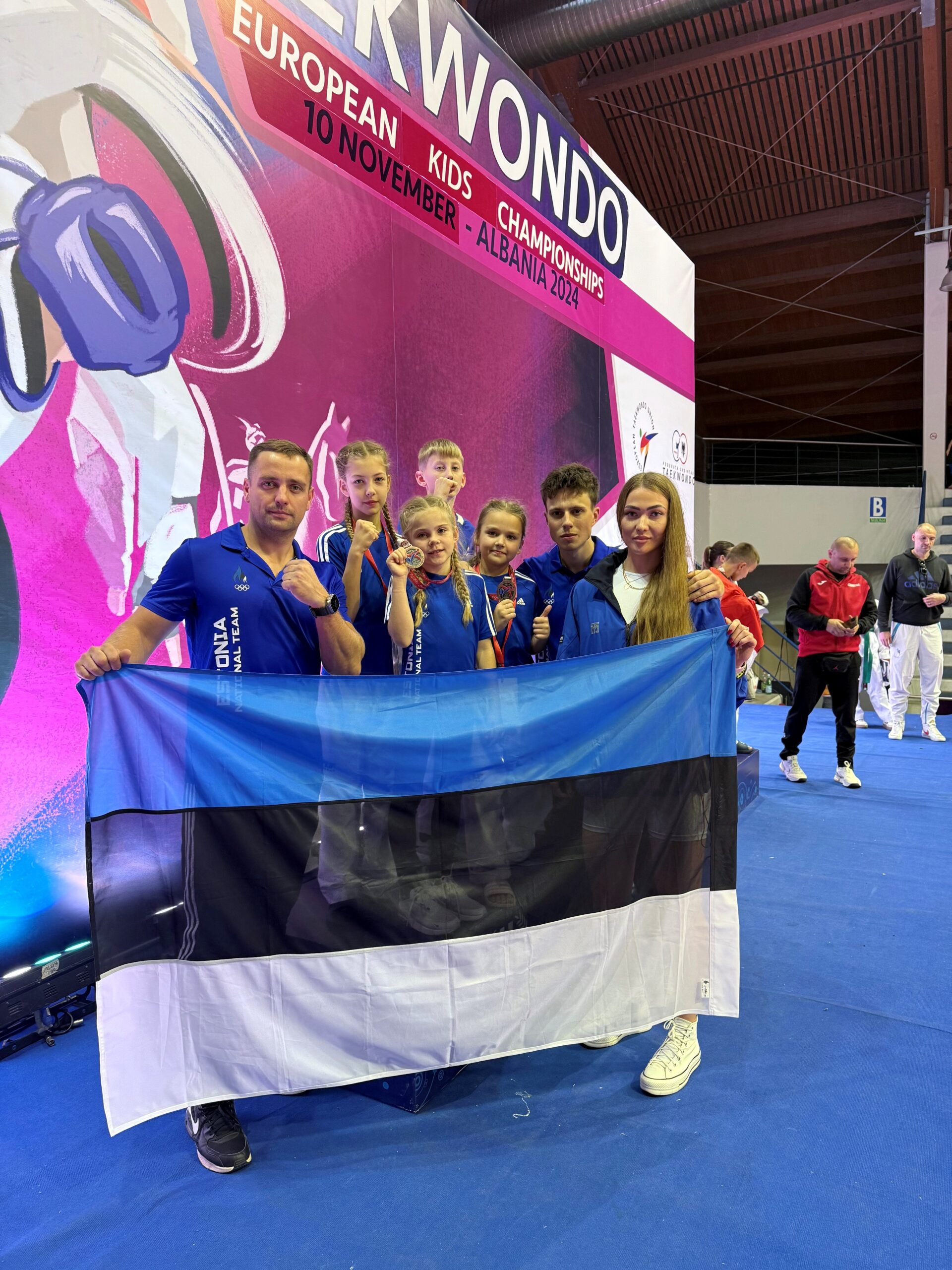 Lääne-Virumaad esindasid Eesti taekwondo koondise koosseisus sportlased Rihard Kullik(9), Ronja Aru(9), Lorette Paju(8) ja Miliana Gross(7). See oli lastel esim